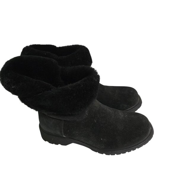 Le Canadienne Honey Booties Black Italian Shearling Suede Pull On Size 9M - Picture 1 of 11